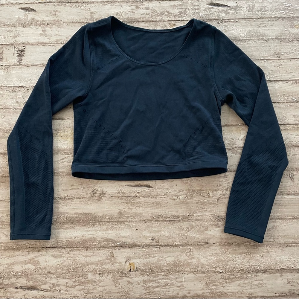 Lululemon Long Sleeve Dark Blue Crop Top Women